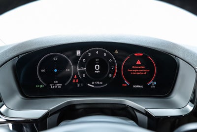2026 Porsche Panamera 4