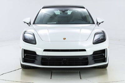 2025 Porsche Panamera 4