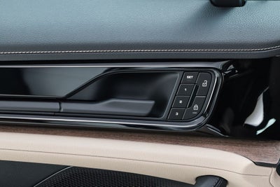 2025 Porsche Panamera 4