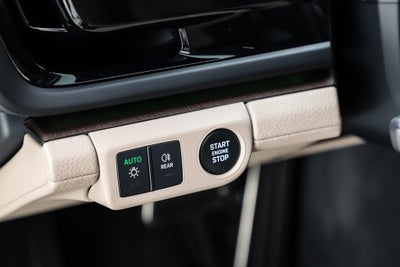 2025 Porsche Panamera 4