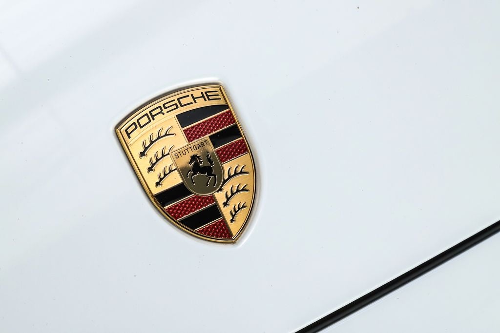 2025 Porsche Panamera 4