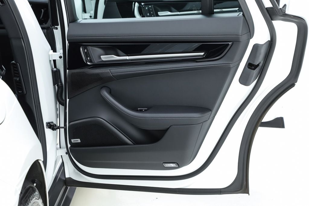 2025 Porsche Panamera 4