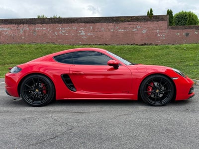 2018 Porsche 718 Cayman GTS