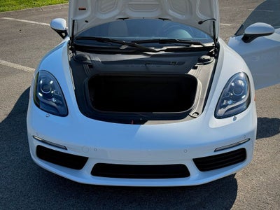 2023 Porsche 718 Cayman S