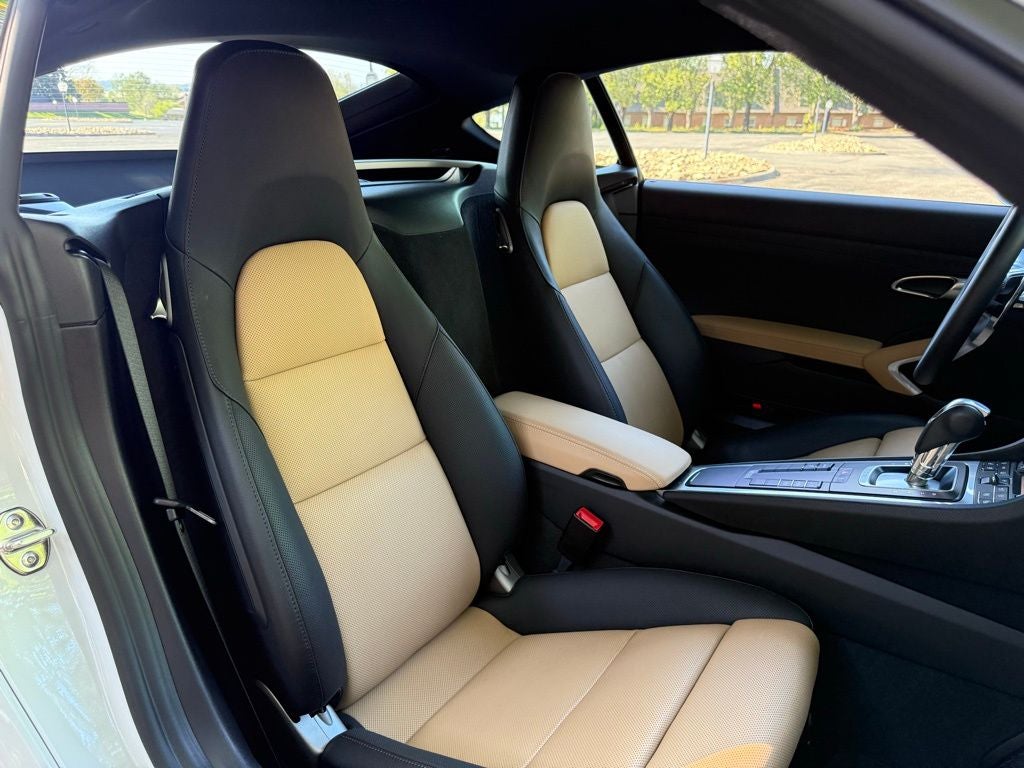 2023 Porsche 718 Cayman S