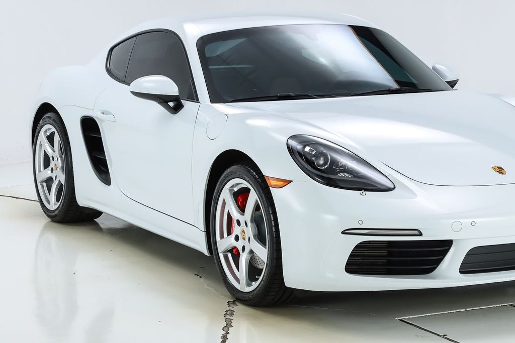 2023 Porsche 718 Cayman S