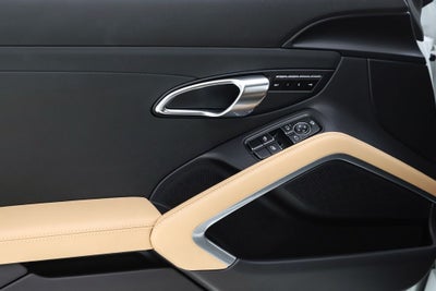 2023 Porsche 718 Cayman S
