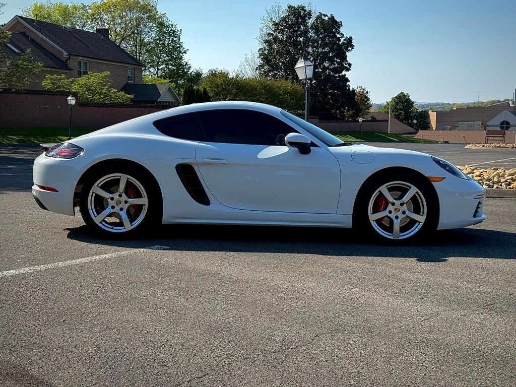 2023 Porsche 718 Cayman S