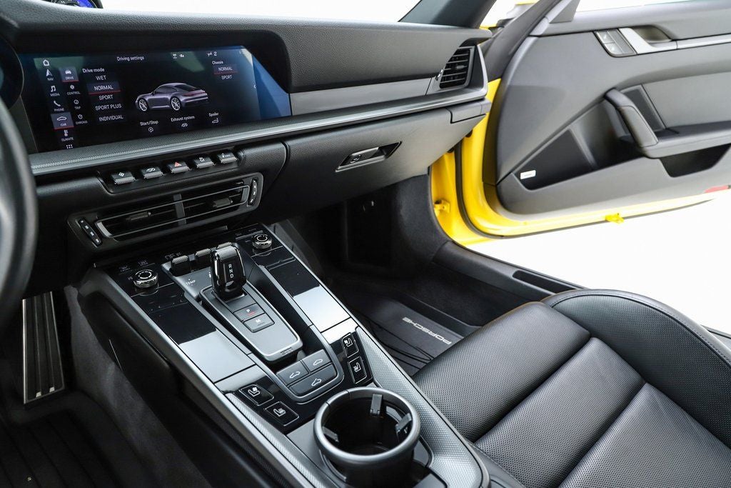 2020 Porsche 911 Carrera S