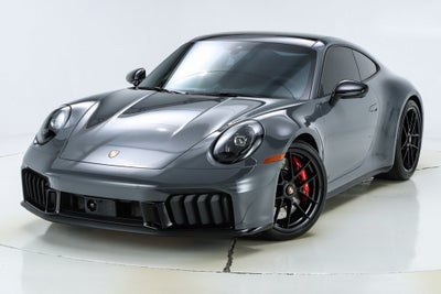 2025 Porsche 911 Carrera 4 GTS