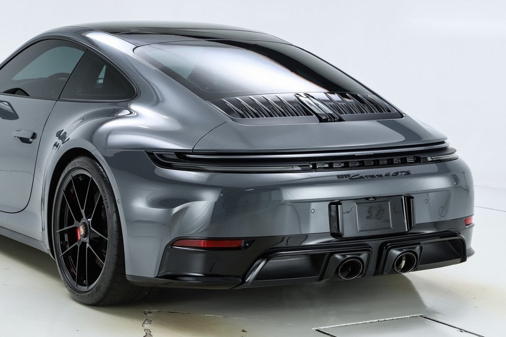 2025 Porsche 911 Carrera 4 GTS