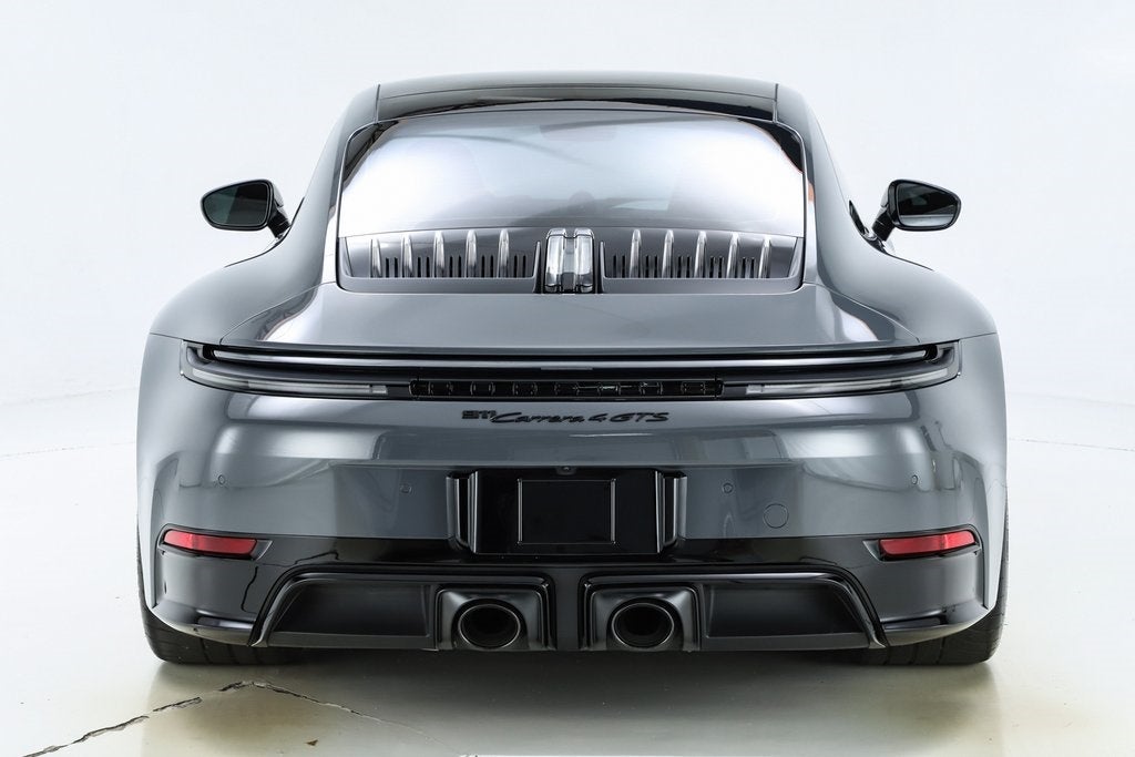 2025 Porsche 911 Carrera 4 GTS
