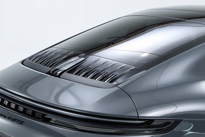 2025 Porsche 911 Carrera 4 GTS