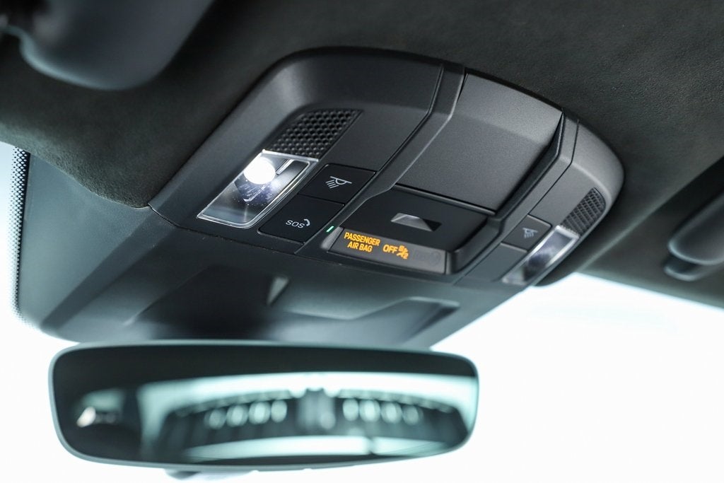 2025 Porsche 911 Carrera 4 GTS