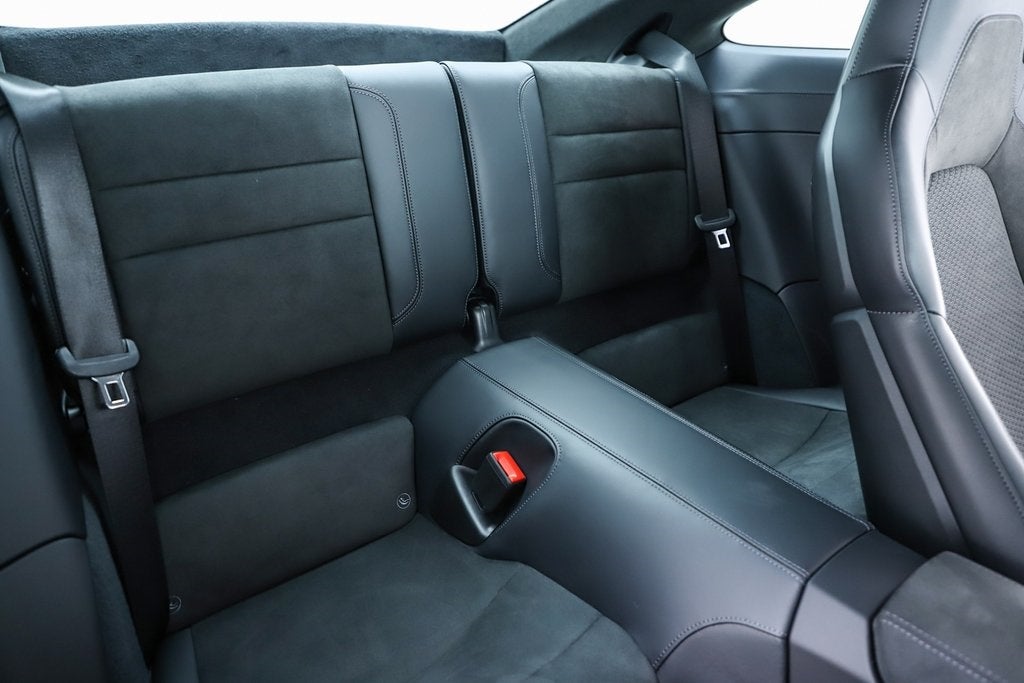 2025 Porsche 911 Carrera 4 GTS