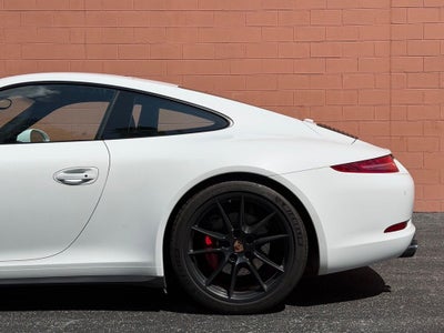 2015 Porsche 911 Carrera GTS
