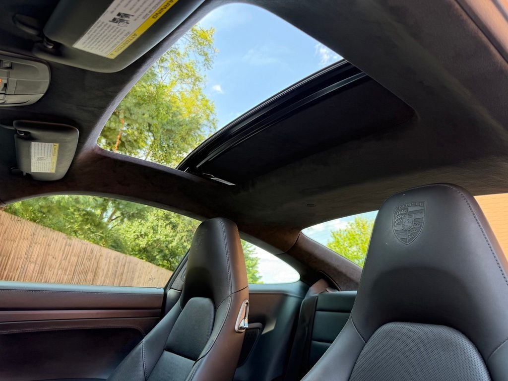 2015 Porsche 911 Carrera GTS