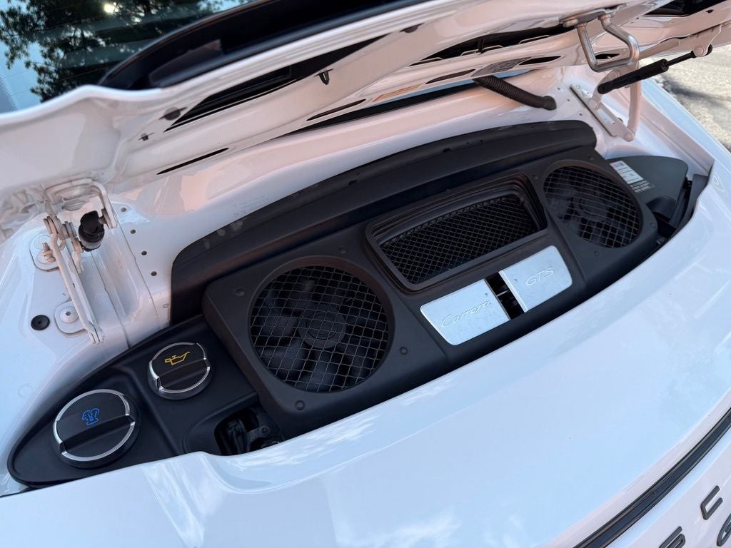 2015 Porsche 911 Carrera GTS