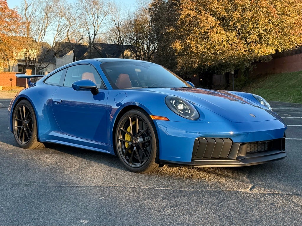 2025 Porsche 911 Carrera GTS