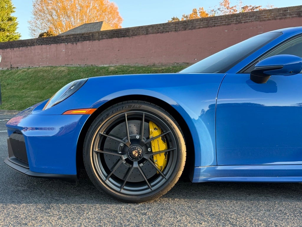 2025 Porsche 911 Carrera GTS