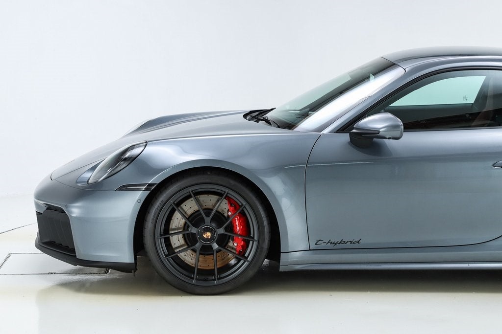 2026 Porsche 911 Carrera GTS