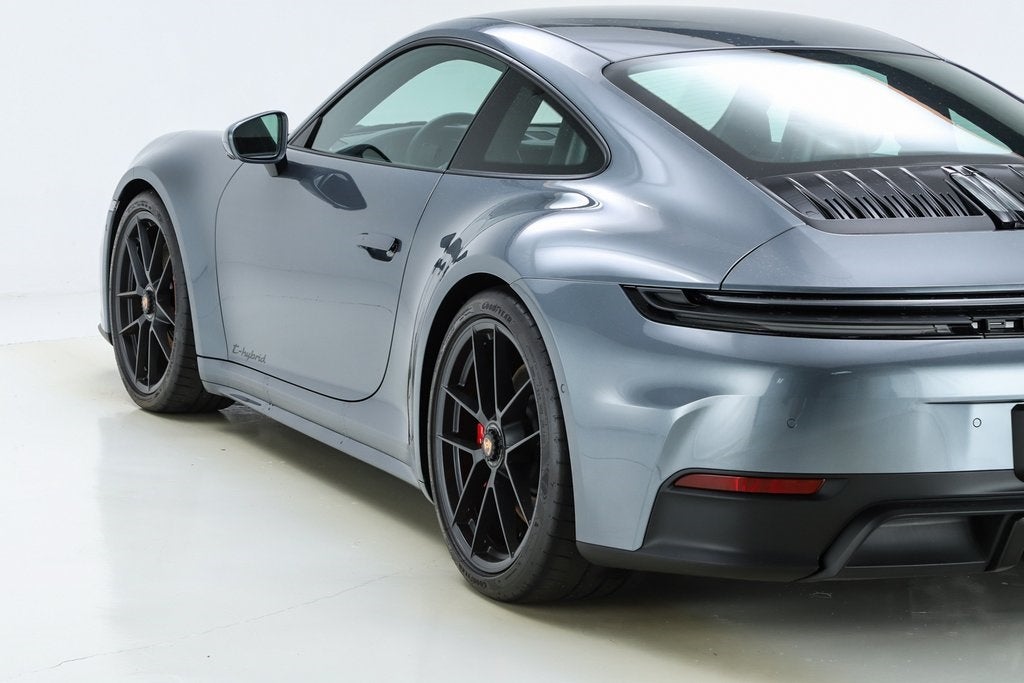2026 Porsche 911 Carrera GTS