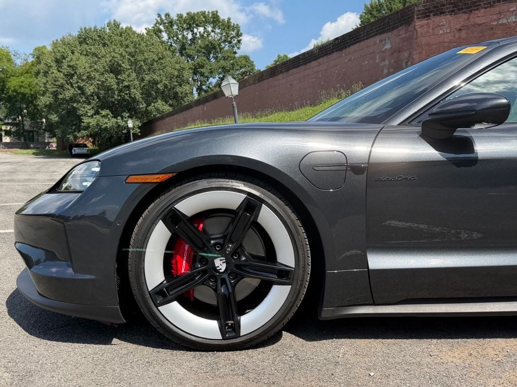 2025 Porsche Taycan 4S