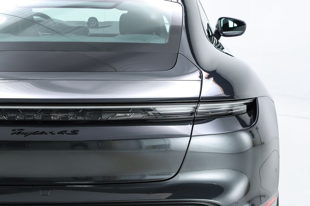 2025 Porsche Taycan 4S