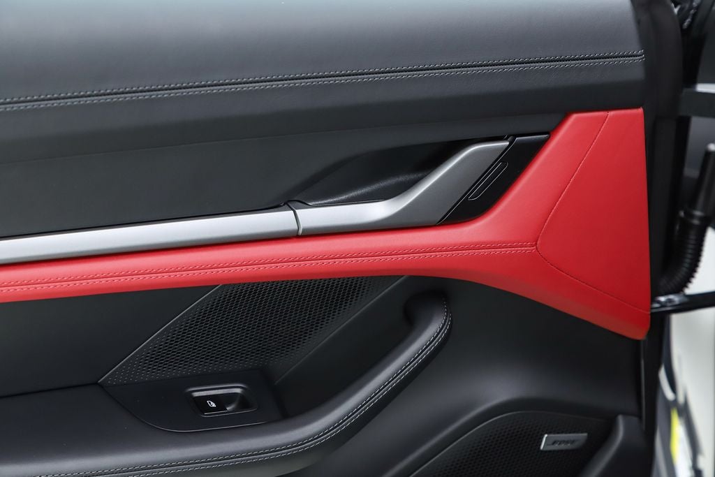 2025 Porsche Taycan 4S