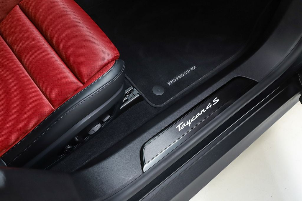 2025 Porsche Taycan 4S