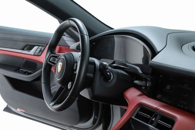 2025 Porsche Taycan 4S