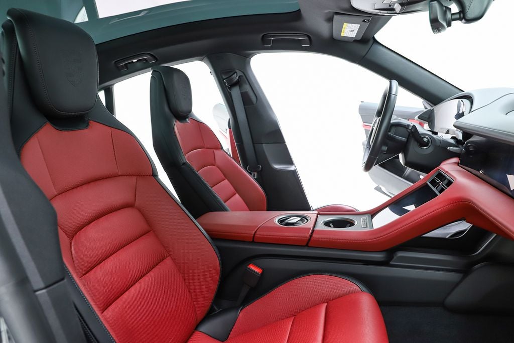 2025 Porsche Taycan 4S