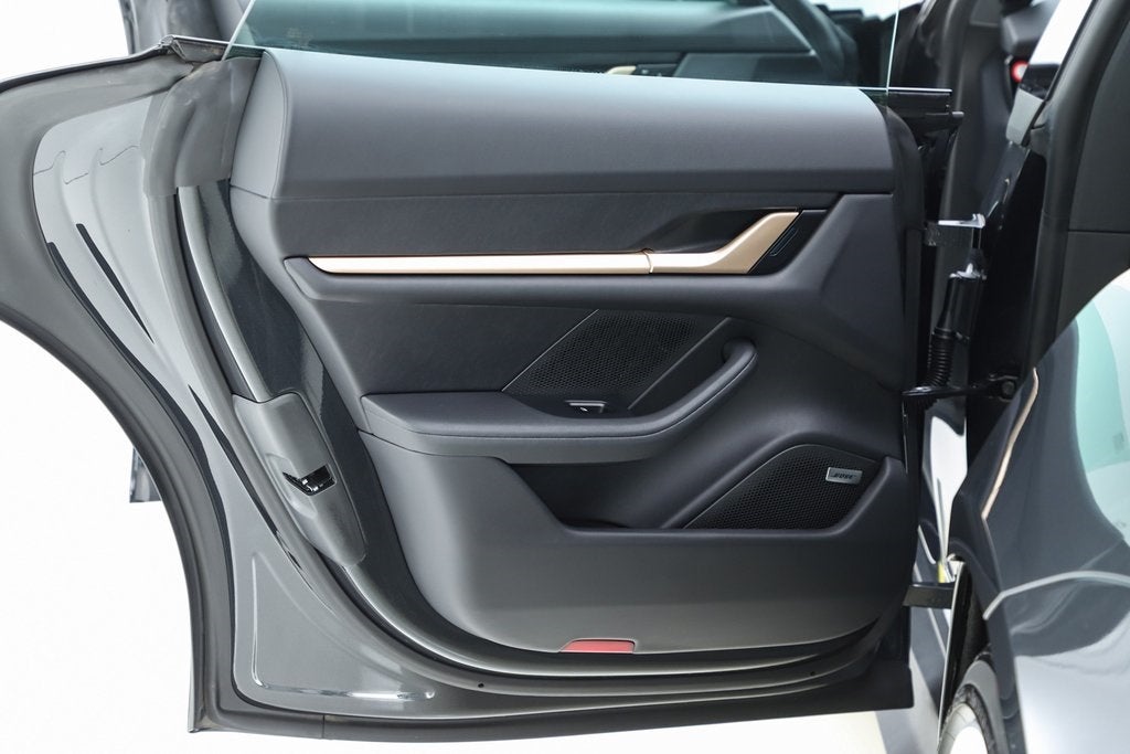 2025 Porsche Taycan 4S