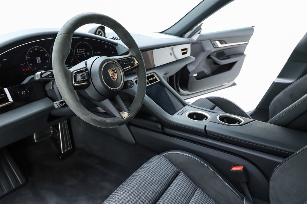 2025 Porsche Taycan 4S