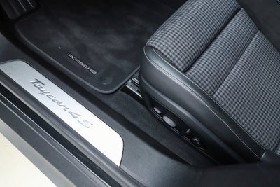 2025 Porsche Taycan 4S