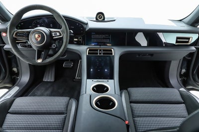 2025 Porsche Taycan 4S