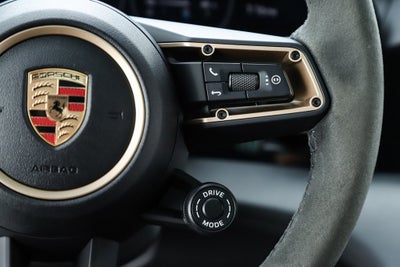 2025 Porsche Taycan 4S