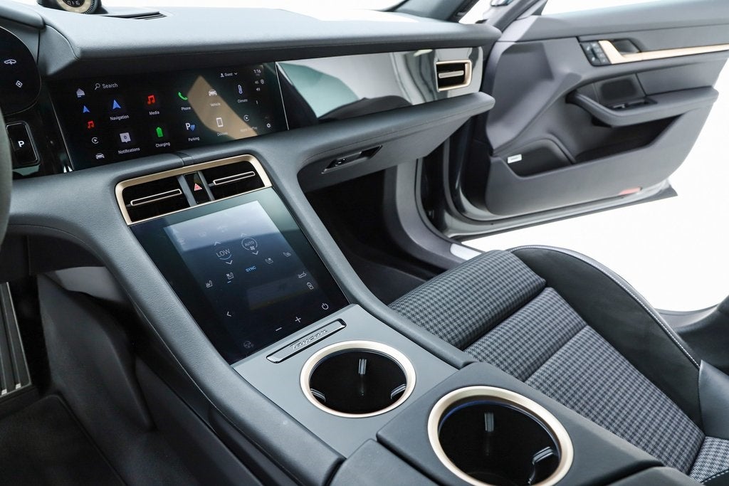 2025 Porsche Taycan 4S