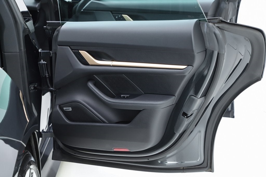 2025 Porsche Taycan 4S