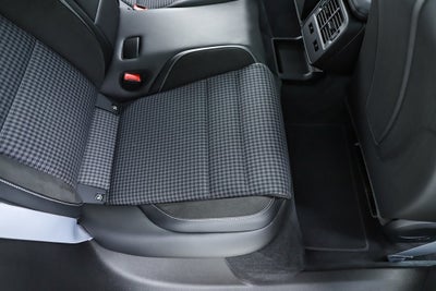 2025 Porsche Taycan 4S