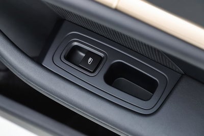 2025 Porsche Taycan 4S