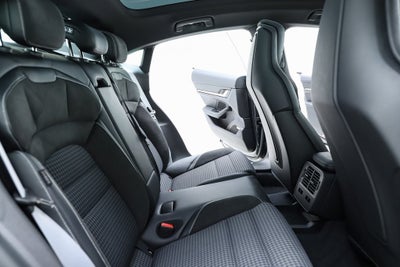 2025 Porsche Taycan 4S