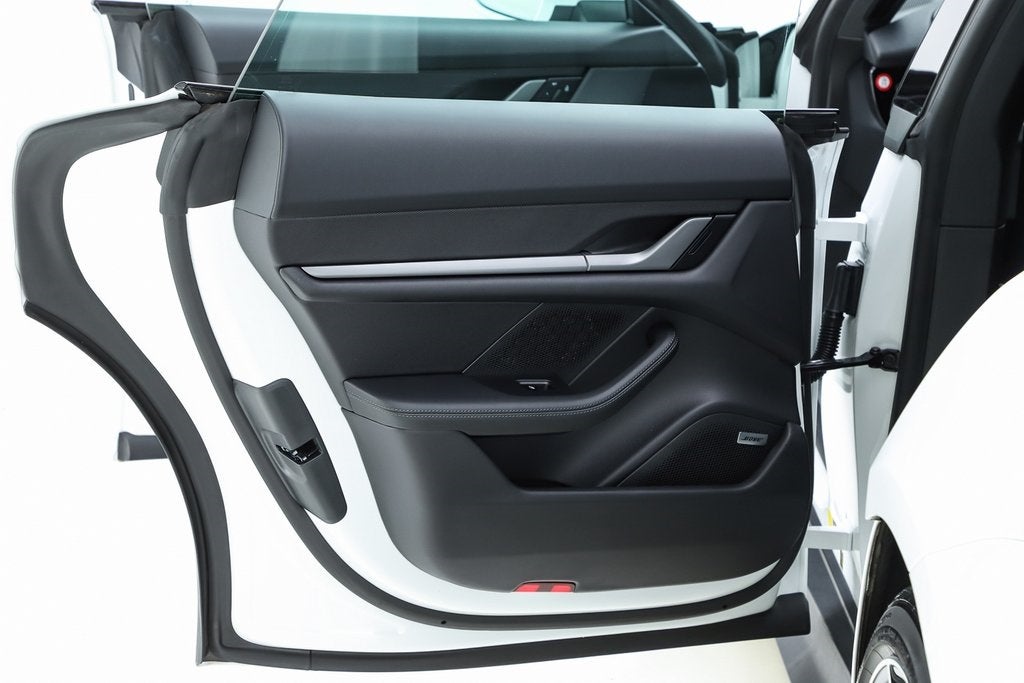 2025 Porsche Taycan 4S