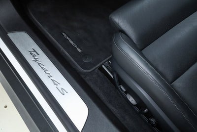 2025 Porsche Taycan 4S