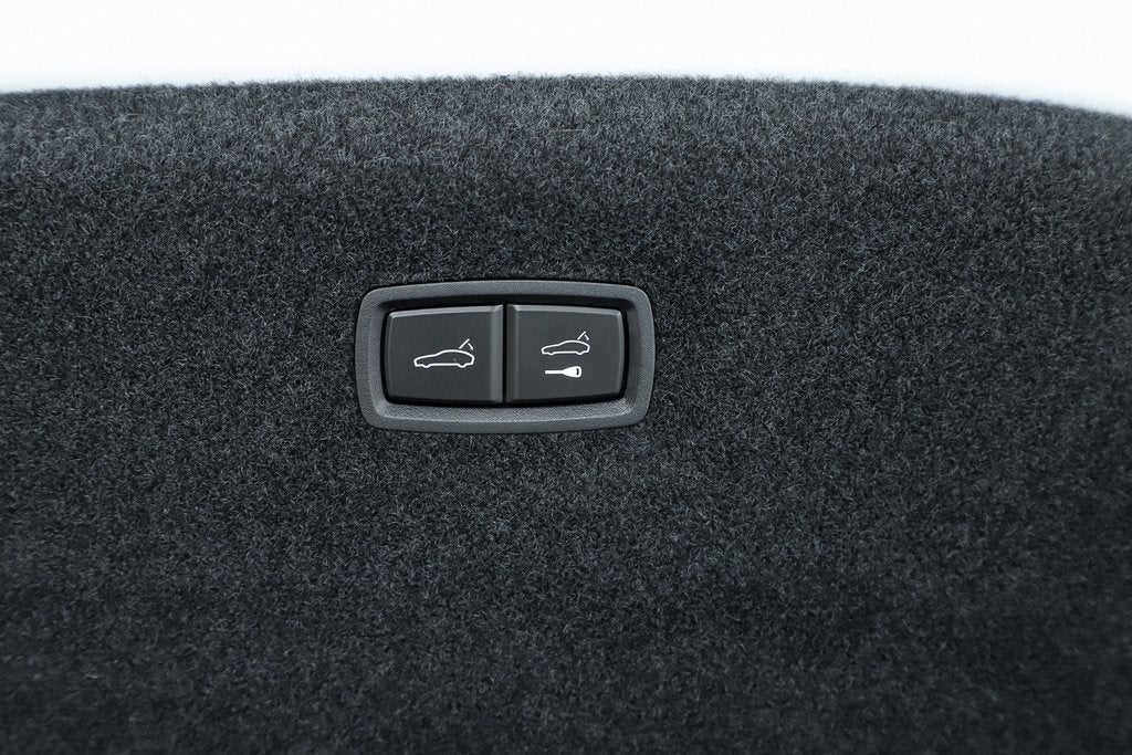 2025 Porsche Taycan 4S