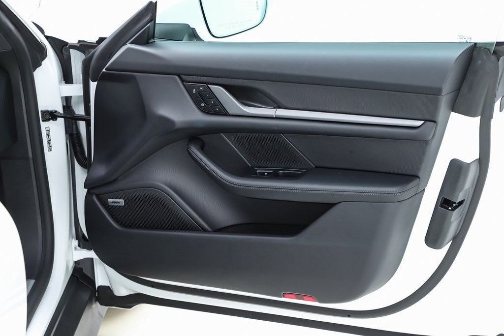 2025 Porsche Taycan 4S