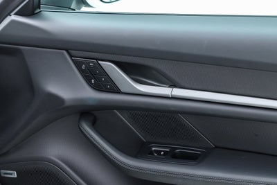 2025 Porsche Taycan 4S