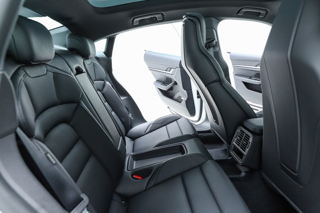 2025 Porsche Taycan 4S