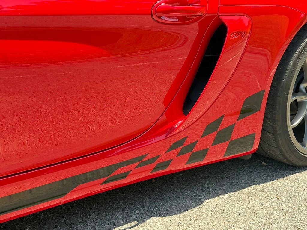 2016 Porsche Cayman GT4