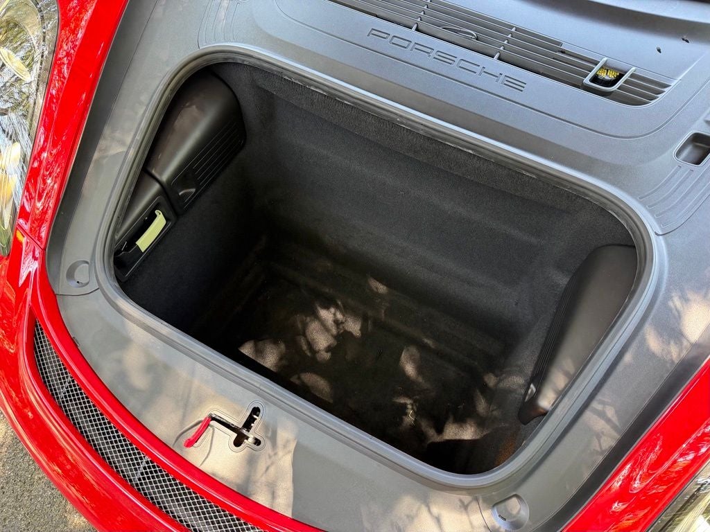 2016 Porsche Cayman GT4